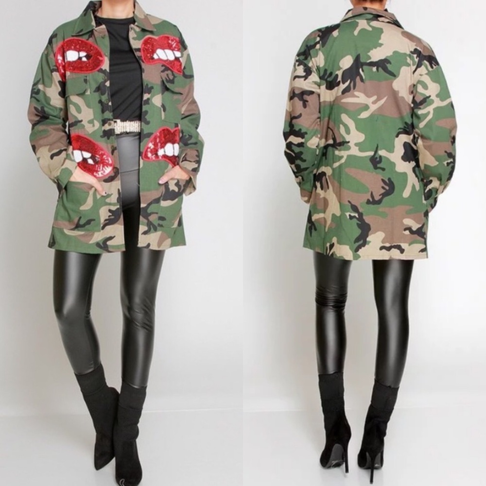 2X-Sequin Lip Camo Fashion Jacket